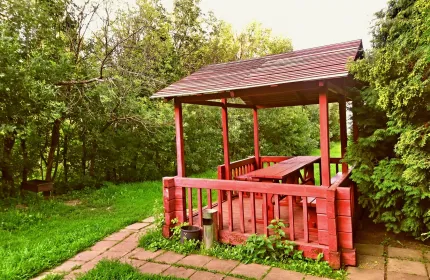 Беседка №10. «У 2 корпуса»