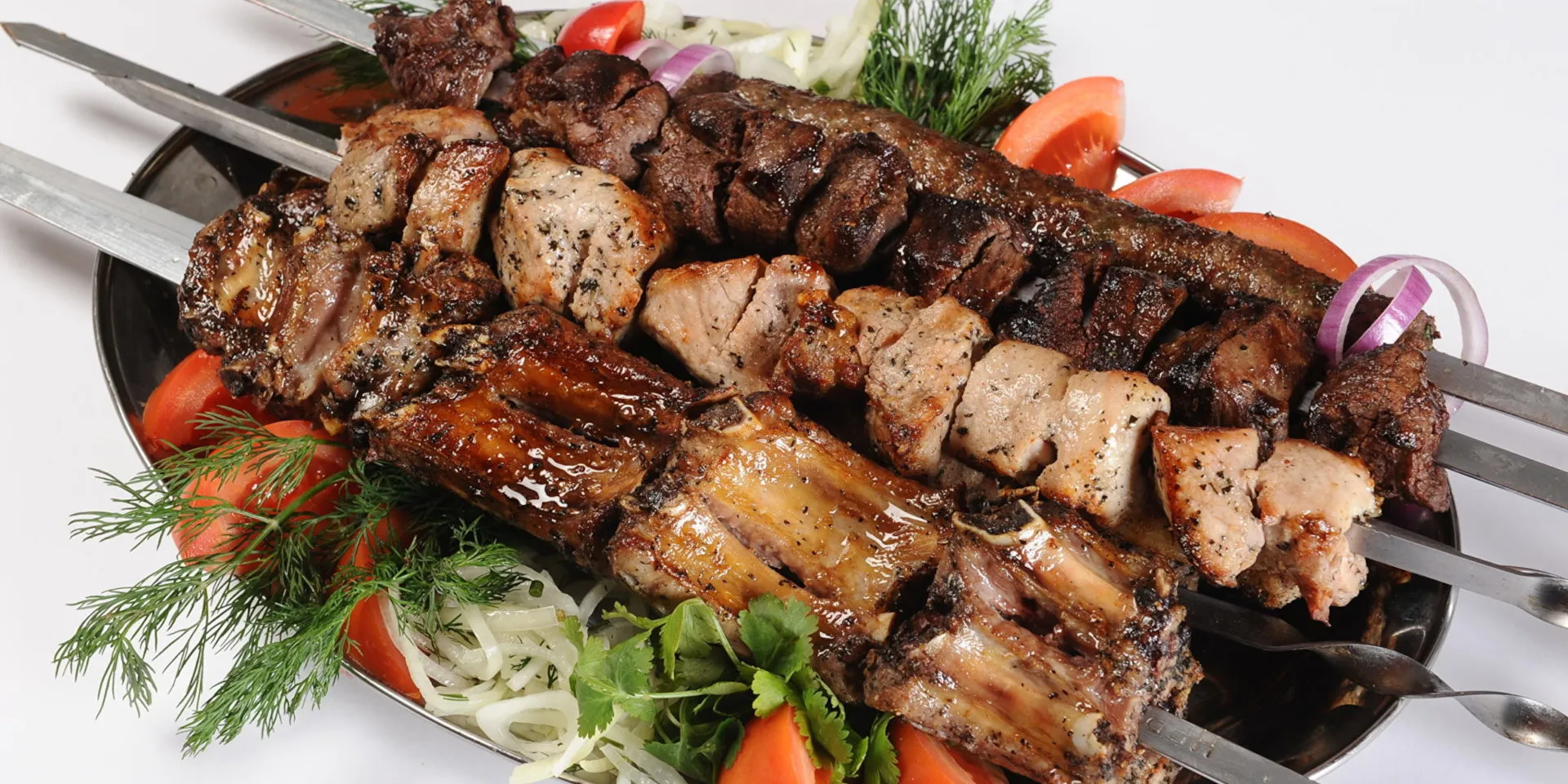 /chem-zanyatsya/mangalnye-ploshhadki-v-podmoskove