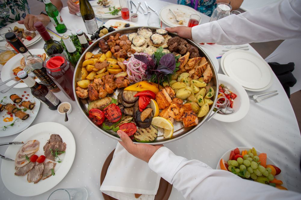 Банкет и анимация